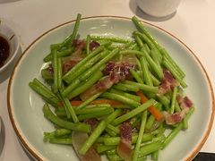 芦蒿炒腊肉-翡翠江南(国贸商城店)