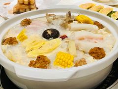 -三人行骨头王火锅(长寿店)
