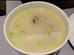 暖冬牛尾汤-狮王府淮扬菜(新街口友谊店)