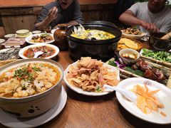 -老滇山寨•云南特色菜•地方菜•民族风情歌舞表演(金碧店)