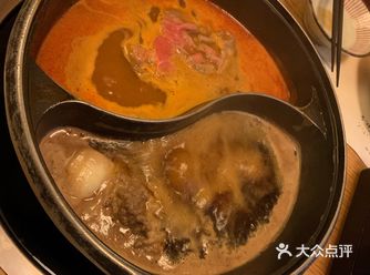 距离上次来温野菜有两年了，这次依然是排队排了两个小时