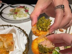 -Mogul Eatery·大亨餐酒馆