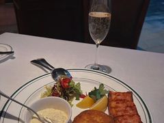 -Wolfgang’s Steakhouse 沃夫冈牛排馆(上海白玉兰广场店)