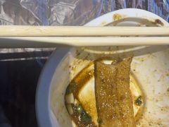 -老街烧烤大排档·地道湖北菜·龙虾馆(汉口火车站店)