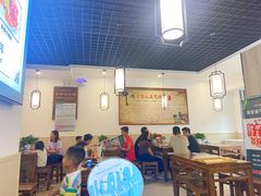 大堂-陈聚德炒牛肉(樱花二路店)