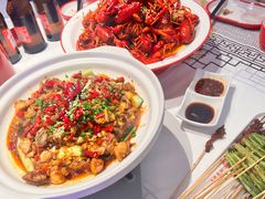 -去吃龙虾|鲜活小海鲜·鲜货烧烤(红林世界城店)