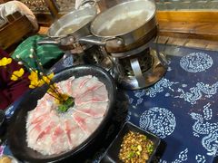 -丽江庭院·云南野生菌·海鲜火锅(鼓楼四合院店)