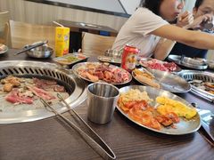 -本苑烤肉自助餐厅