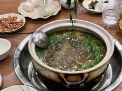 -杨记山珍鸡煲菌汤锅