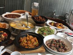 -肥仔文澳门猪骨煲(南京西路店)
