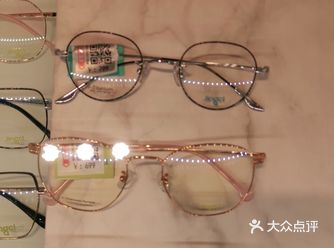 五一出行，急需一副时尚瘦脸百搭眼镜 宝岛眼镜品牌繁多