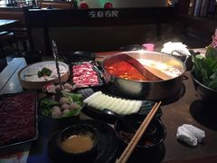 -左庭右院鲜牛肉火锅(新梅广场店)