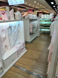 -孩子王(协信星光时代广场店)