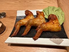 马莱鸡翅配菠菜烤饼与柠檬千岛酱-Bco豆库(苏州中心店)