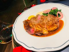 -福楼毕斯罗F Bistronome(国贸商城约会地标景观店)