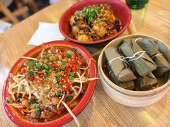 -拐枣巷小串串(财大店)