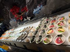 -雍容荟帝王蟹活龙虾展台自助(IFS黑金店)