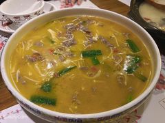 酸汤肥牛-馬蘭花開(车站大道店)
