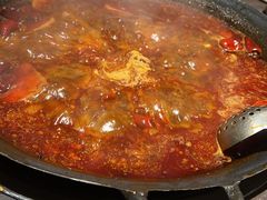 -旧街市鲜货老火锅(大光路店)