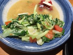 西虹柿炒小白菜-觅山云南菜(泊富ICITY店)