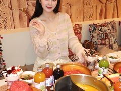 -小茉庐和牛自助火锅(龙湖万达店)