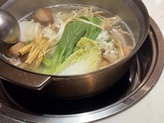 -喃喃椰·糟粕醋·椰子鸡火锅(七堡花园店)