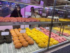咸蛋黄肉松面包-LELECHA乐乐茶(上海五角场万达广场店)