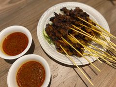 -东海岸人工湖美食村