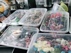 -奔驰上海利星(七宝店)