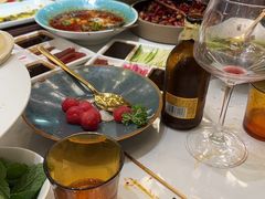 -雀蓝川菜(奥体广场店)