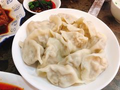 -周家大连水饺(美专校街店)