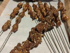 -郑享吃烧烤烩面(红专路店)