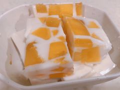 -海口骑楼小吃街