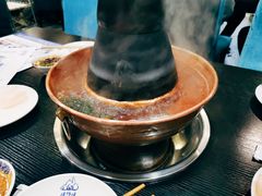 -楼外楼大刀肉传统火锅居(繁荣路店)