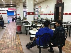 大堂-花溪王记牛肉粉(四季花溪商场店)
