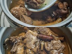 毛桃鸡汤-鼎记啫啫煲(数博万达店)