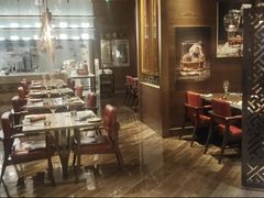 -恰餐厅及酒吧 CHAR Bar & Grill (北京丽都皇冠假日店)