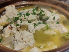 -魏铭鱼头捞饭(晋阳路店)