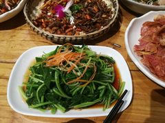 -老滇山寨•云南特色菜•地方菜•民族风情歌舞表演(金碧店)