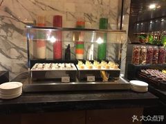 -岷山饭店-芝芝自助餐厅