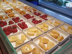 -涨巢·潮玩水疗局