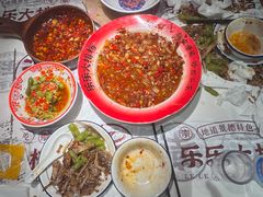 -乐乐大排档·30年老字号(浙江路店)