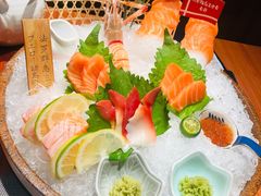 秒懂三文鱼-文三酒肆自助放题(新街口友谊广场店)