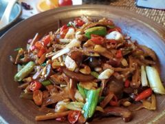 烟笋煨腊猪脸-湘阁里辣(南联锦泰城店)