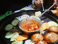 -三国惹火烤肉·中日韩烤肉集合店(百草路店)