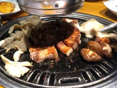 -唯成•韩国炭火烤肉 유성고기