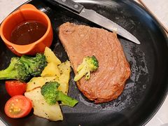 -必胜客(漕宝路店)