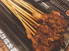 -喝丢一只鞋辣炒海鲜小烧烤(三八广场店)