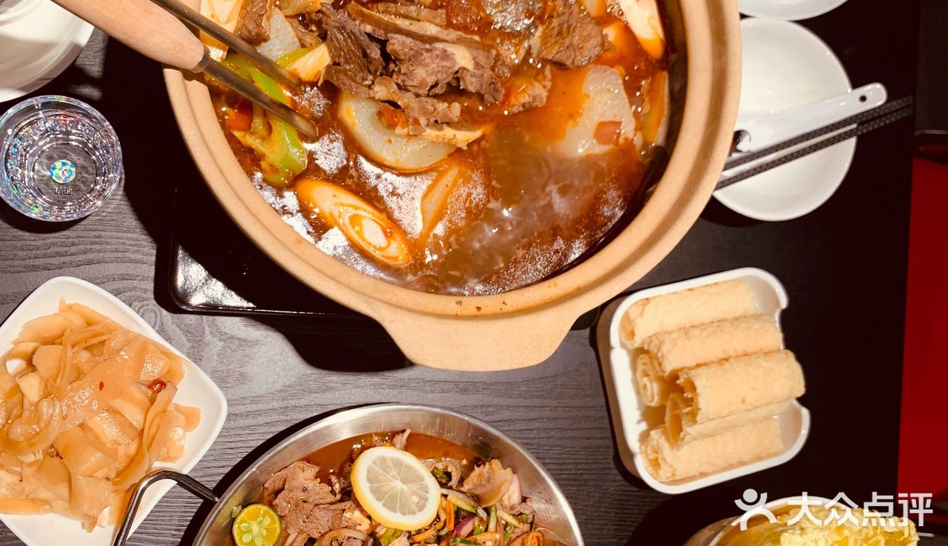 新鲜牛腩煲唤醒你沉睡味蕾