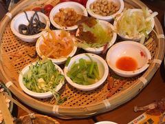 -包整·丝娃娃(一览甲秀楼风景店)